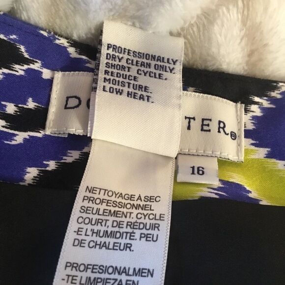 Doncaster Brand Women’s Size 16 Skirt IKAT print in Navy Lime Green and Black. - Picture 8 of 10
